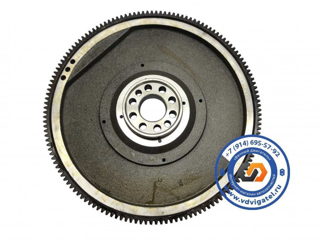 Маховик 8DC9 ME062829