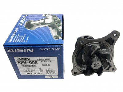 Помпа 4D32 ME996861